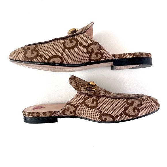 GUCCI | Princetown Horsebit GG Monogram Jumbo Logo Brown Beige Canvas Mules Flat - Picture 10 of 14
